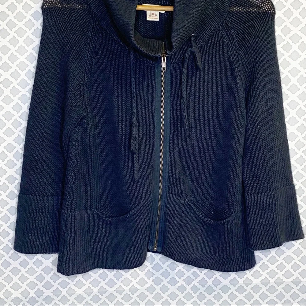 Sundance nwot navy